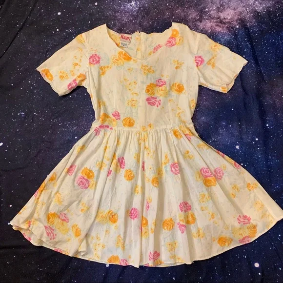 strapless open back dress Cream Rose Floral Print Sleeveless Rockabilly 50s Swing Dress – Pretty  Kitty Fashion